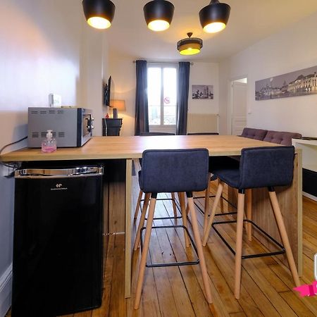 Ferienwohnung Les 3 Cheminees Des Charretiers Orléans Exterior foto