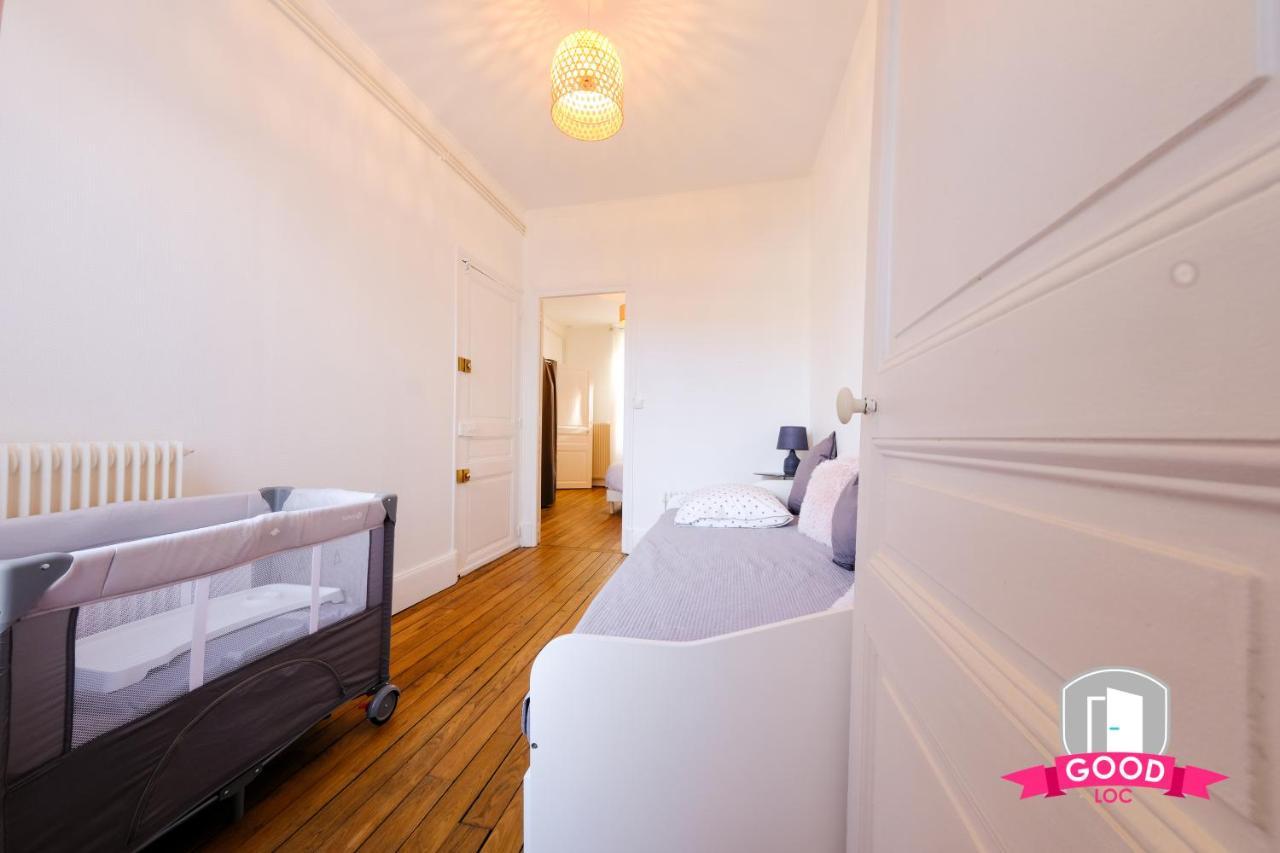 Ferienwohnung Les 3 Cheminees Des Charretiers Orléans Exterior foto